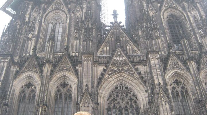 Laura kontra honvágy – Köln